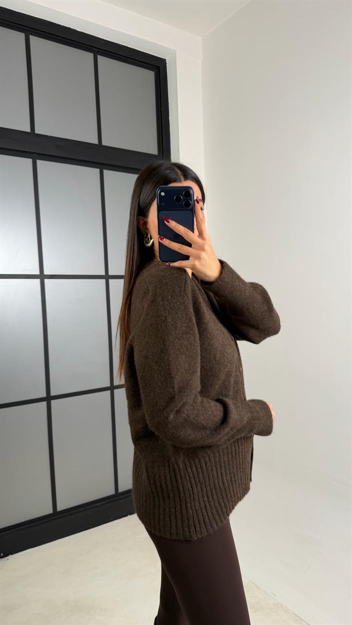 Acı Kahve Cep Detaylı Düğmeli Triko Hırka GAUS-00759