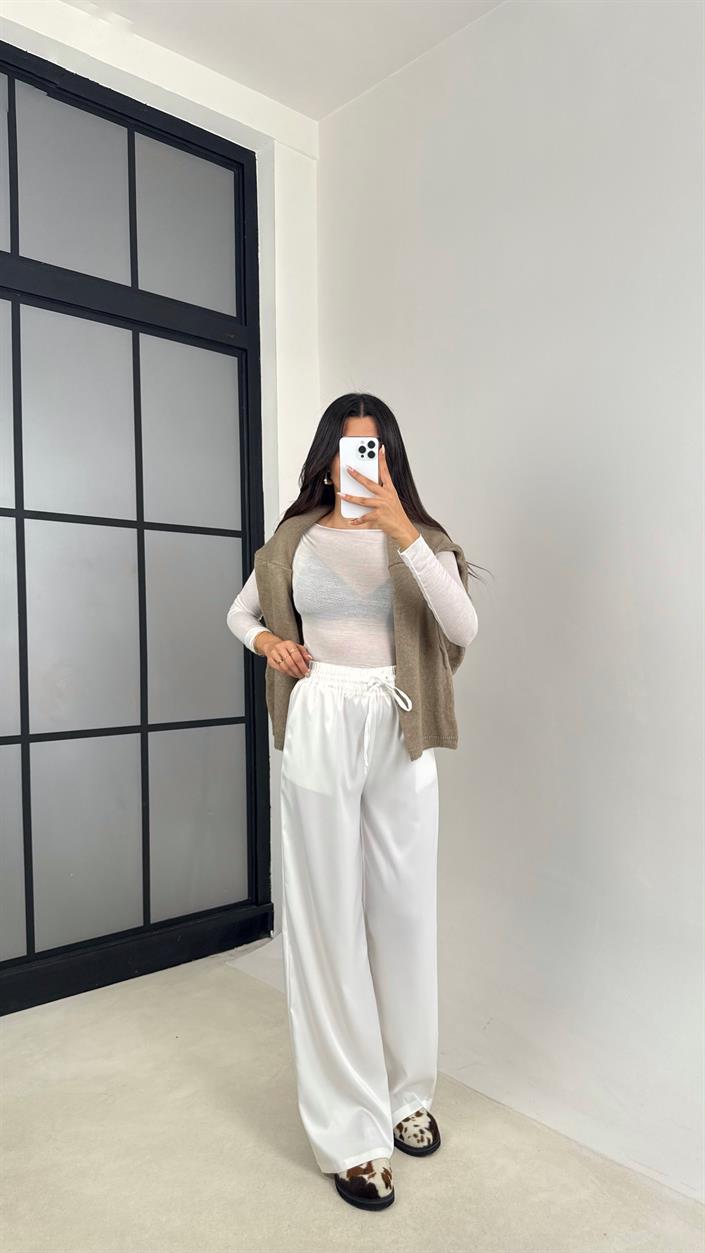 Beyaz Beli Lastikli Cepli Saten Pantolon GAUS-0090