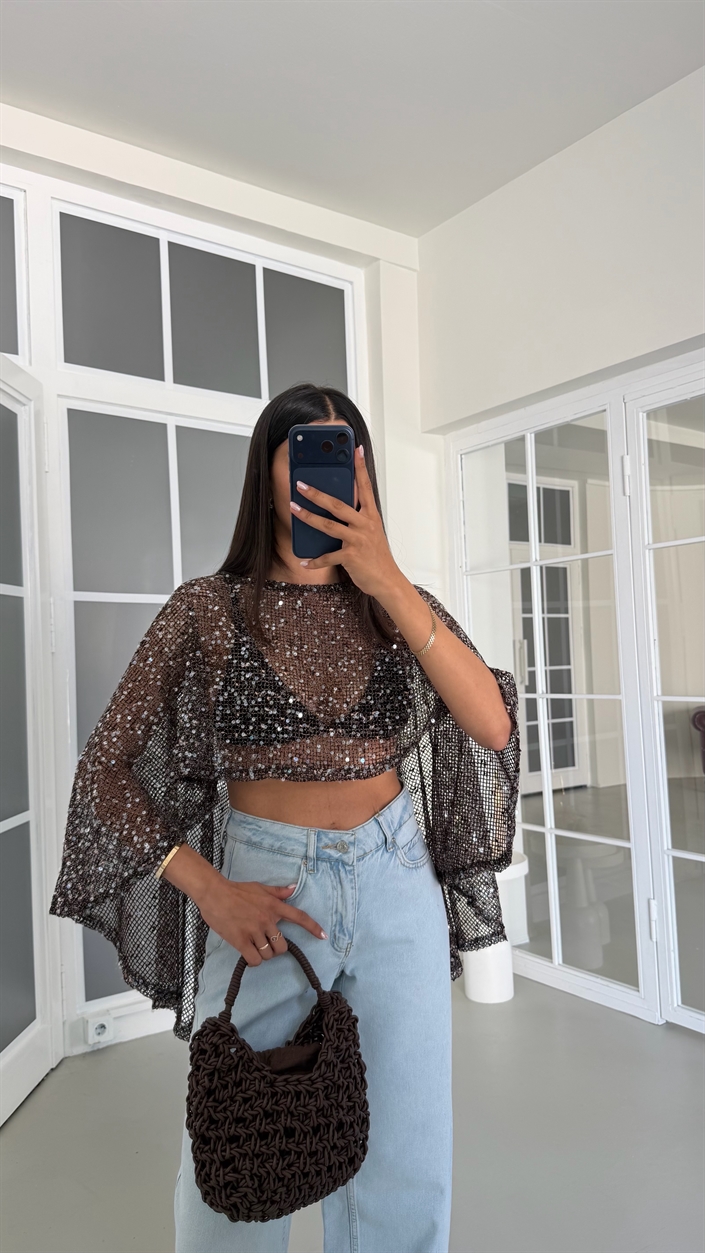 Acı Kahve Pullu Asimetrik Yaka Bluz GAUS-01781