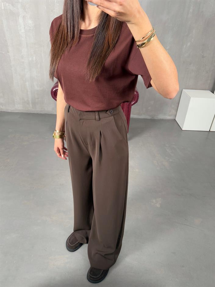 Layra Kahve Yandan Düğme Detaylı Kumaş Pantolon