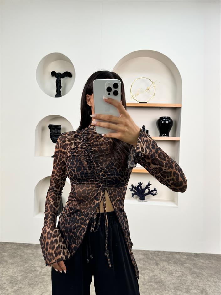 VL Leopar Desenli Ön Büzgülü Transparan Bluz