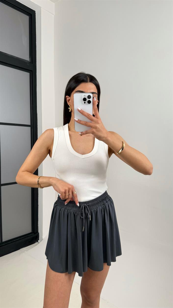 Antrasit  Yan Yırtmaçlı Beli Lastikli Basic Şort Gaus00371