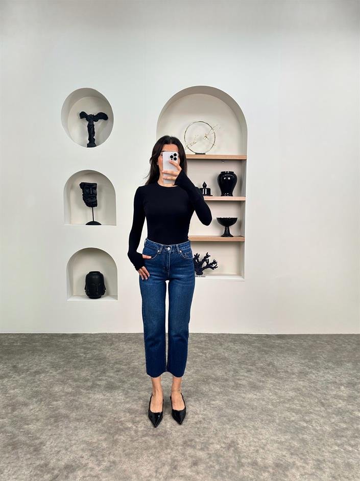 Boon ZR Model Koyu Mavi Kesik Paça Jean