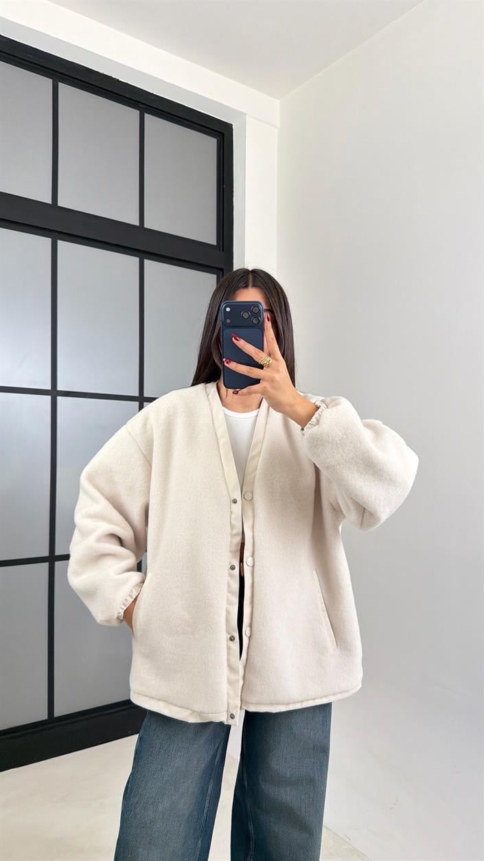 Taş Çıtçıt Düğmeli Astarlı Peluş Ceket GAUS-00632