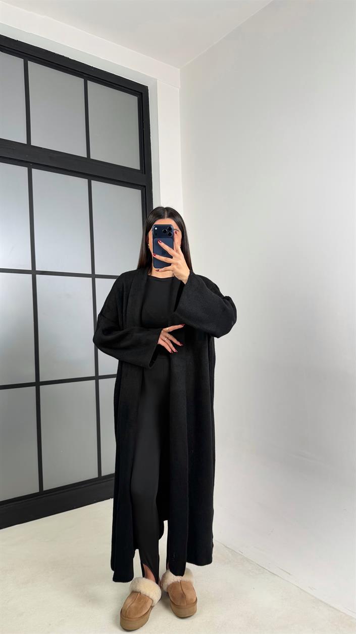 Siyah Oversize Maxi Boy Triko Hırka GAUS-00728