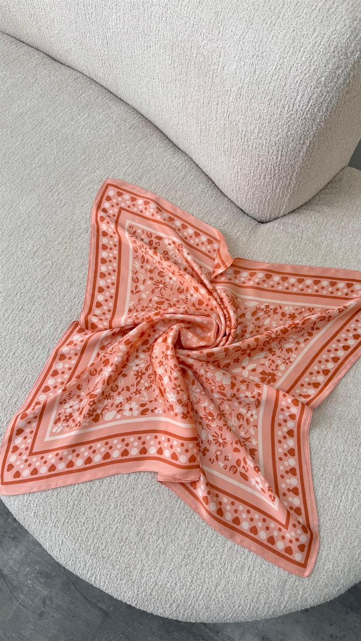 Pembe Çok Desenli Fular GAUS-00336