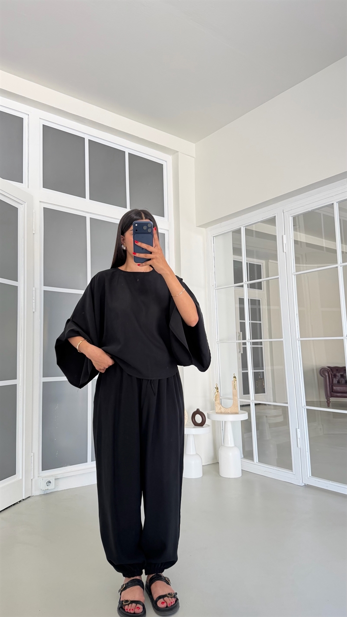 Siyah Yarasa Kol Bluz Beli Lastikli Şalvar Pantolon İkili Tencel Takım GAUS-01840