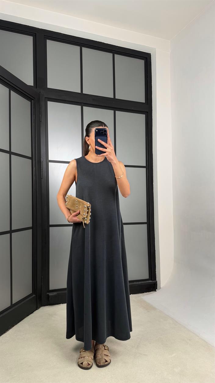 Füme Sıfır Kol Basic Modal Kumaş Elbise GAUS-01329