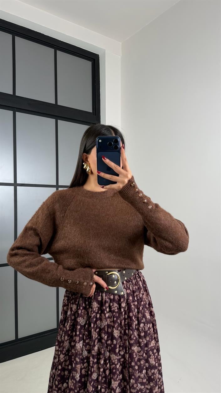 Kahve İtalyan Kol Yumuşak Dokulu Triko Kazak GAUS-00644