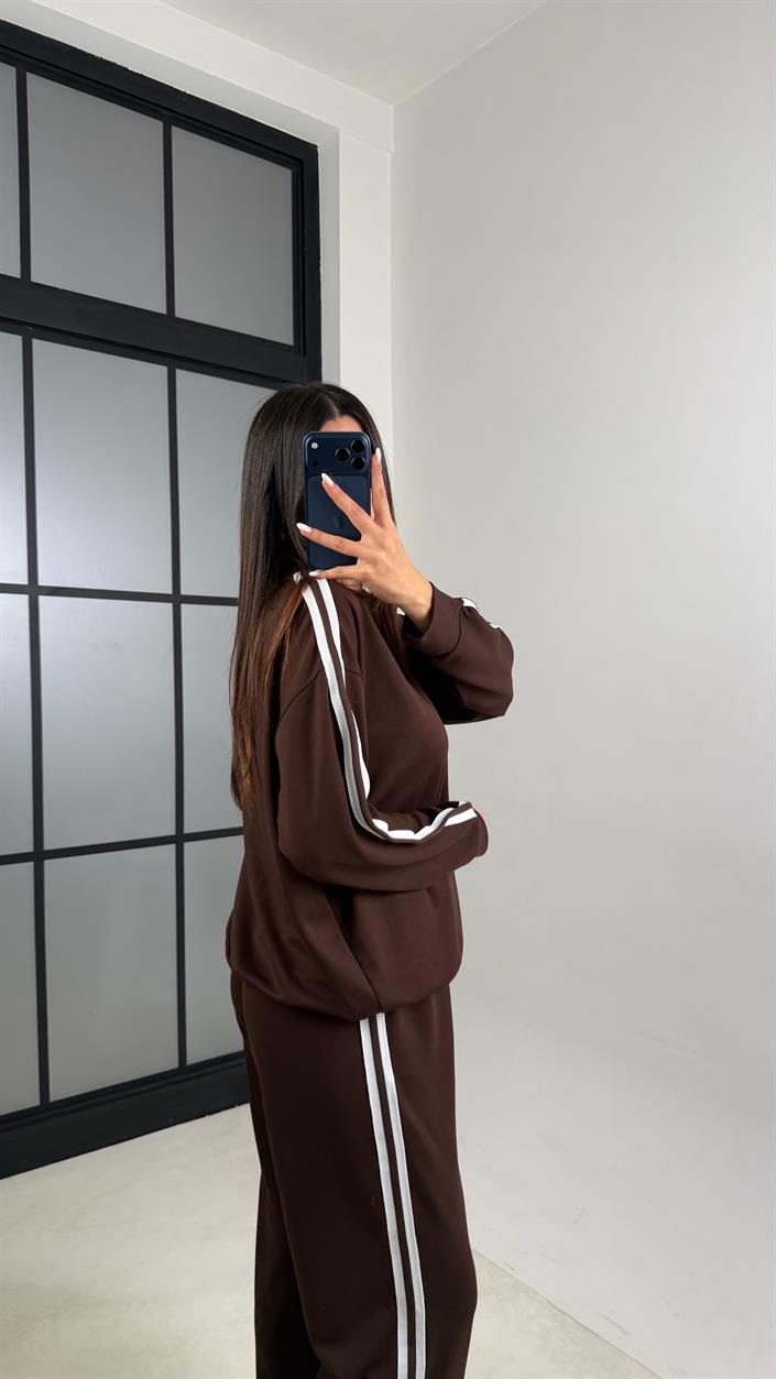 Acı Kahve Şerit Detaylı Sweatshirt Beli Lastikli Eşofman İkili Modal Takım GAUS-00621
