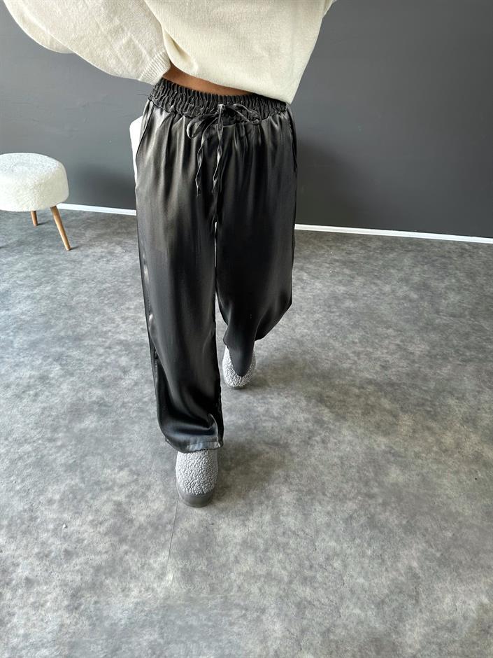 Gri Parlak Beli Lastikli Pantolon