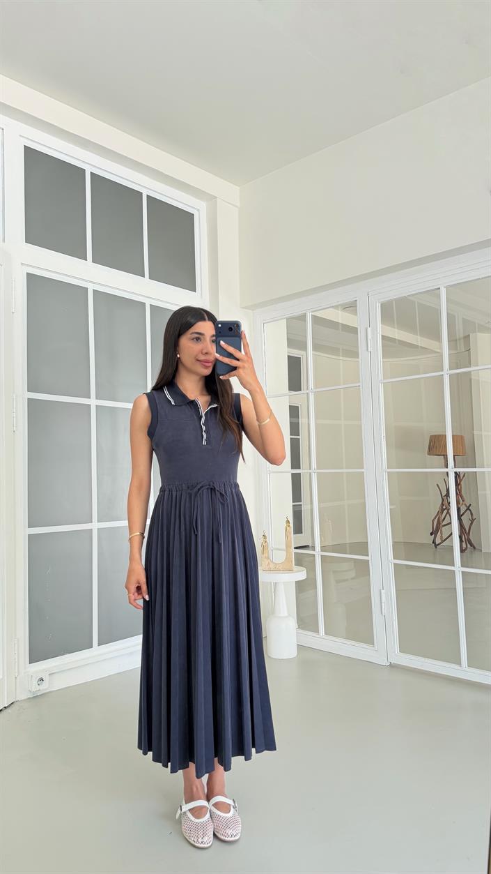 Lacivert Polo Yaka Muadil Beli Lastikli Pileli Elbise GAUS-01669