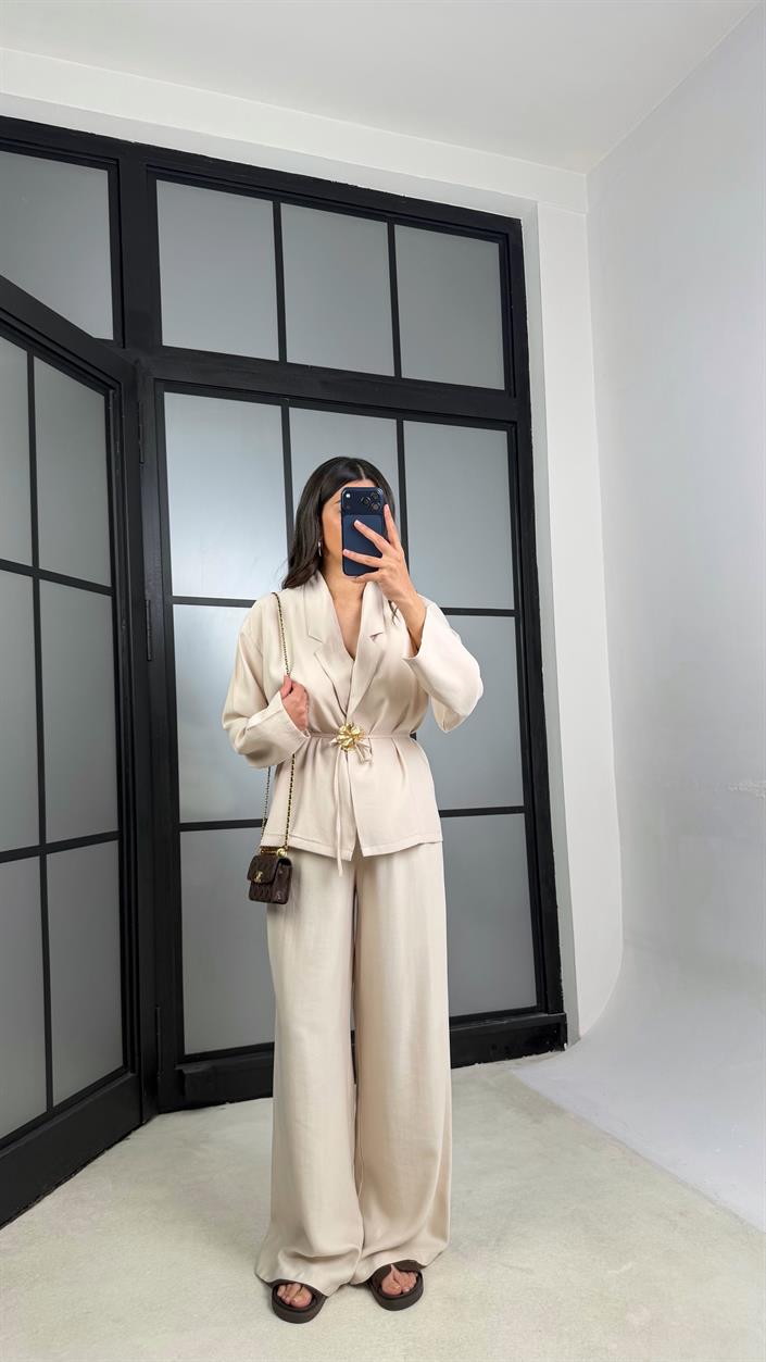 Taş Broş Detaylı Kimono Beli Lastikli Pantolon Takım GAUS-01345