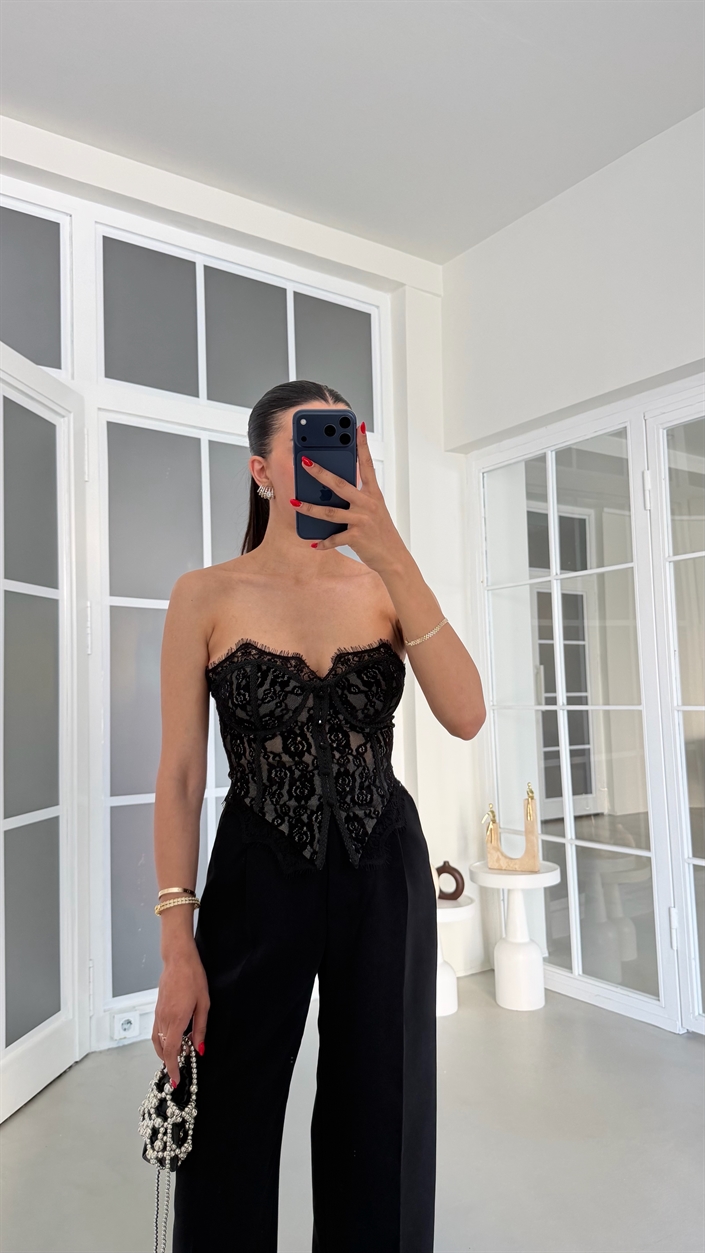 Siyah Dantelli Korse Bluz GAUS-01860