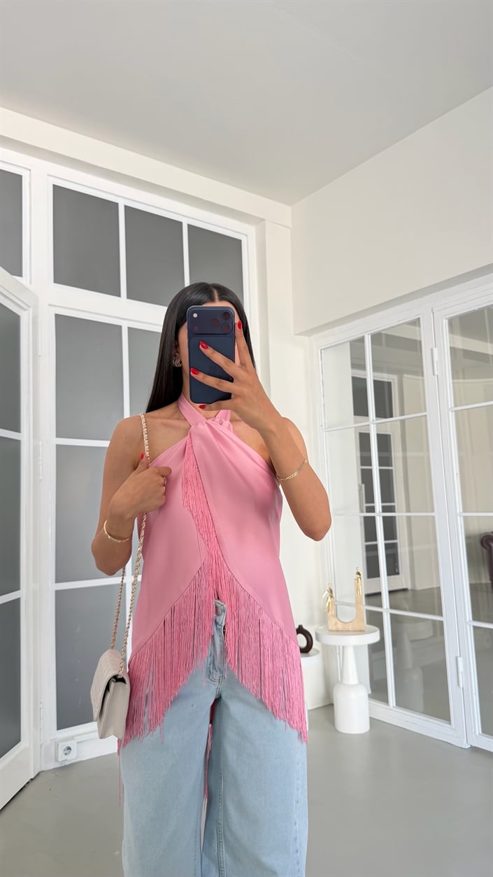 Pembe Boyundan Bağlamalı Püsküllü Saten Bluz GAUS-01818