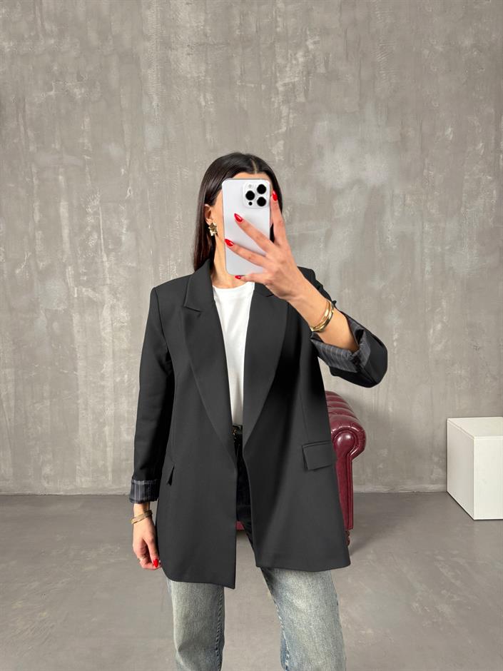 Vena Siyah Astarlı Vatkalı Blazer Ceket