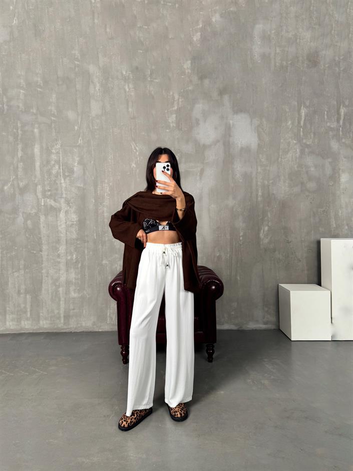 Sima Beyaz Beli Lastikli Ayrobin Pantolon