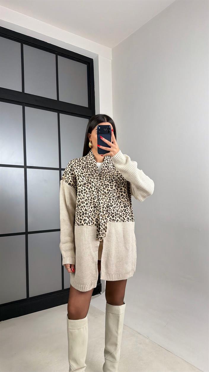 Ekru Leopar Desenli Denim Detaylı Triko Hırka GAUS-01001