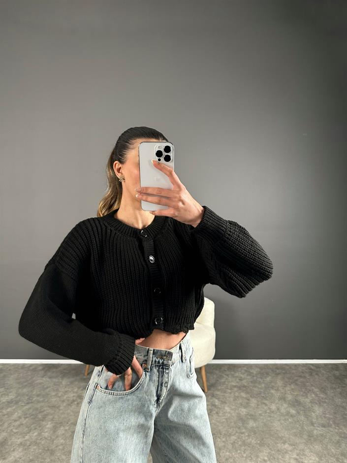 ZR Model Siyah Crop Hırka 