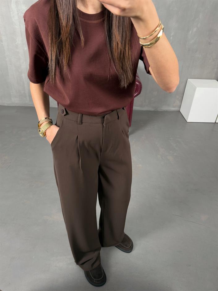 Layra Kahve Yandan Düğme Detaylı Kumaş Pantolon