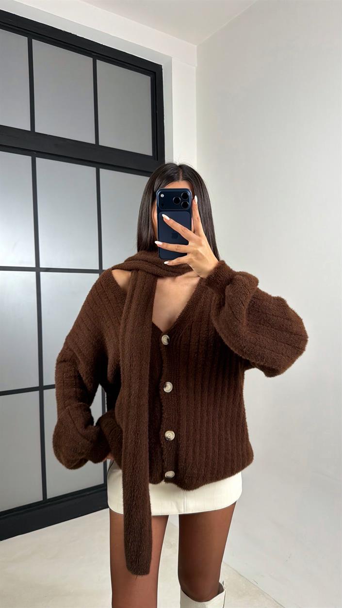 Kahve Şal Detaylı Yumuşak Dokulu Triko Hırka GAUS-00650