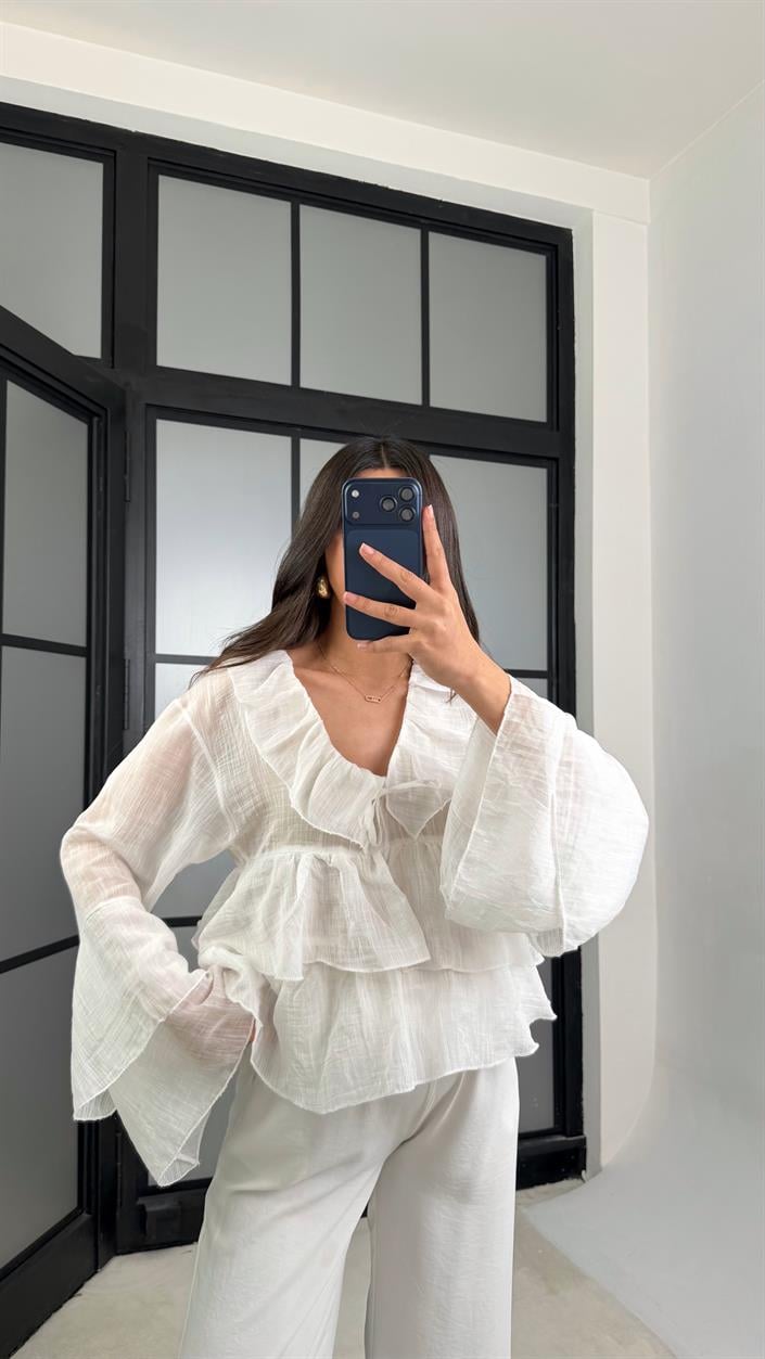 Ekru Fırfır Detaylı Transparan Bluz GAUS-01233