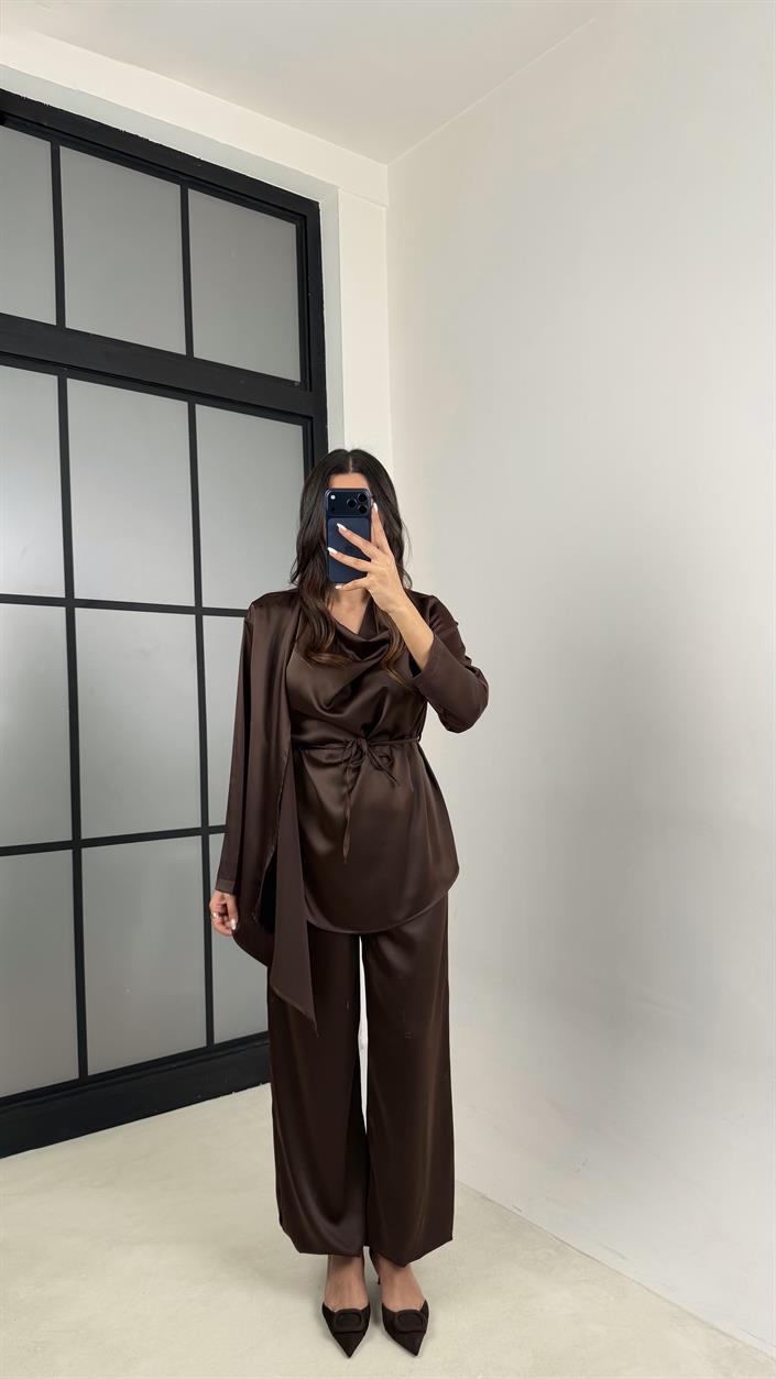 Kahve Şal Detaylı Bluz Beli Lastikli Şalvar İkili Saten Takım GAUS-00606