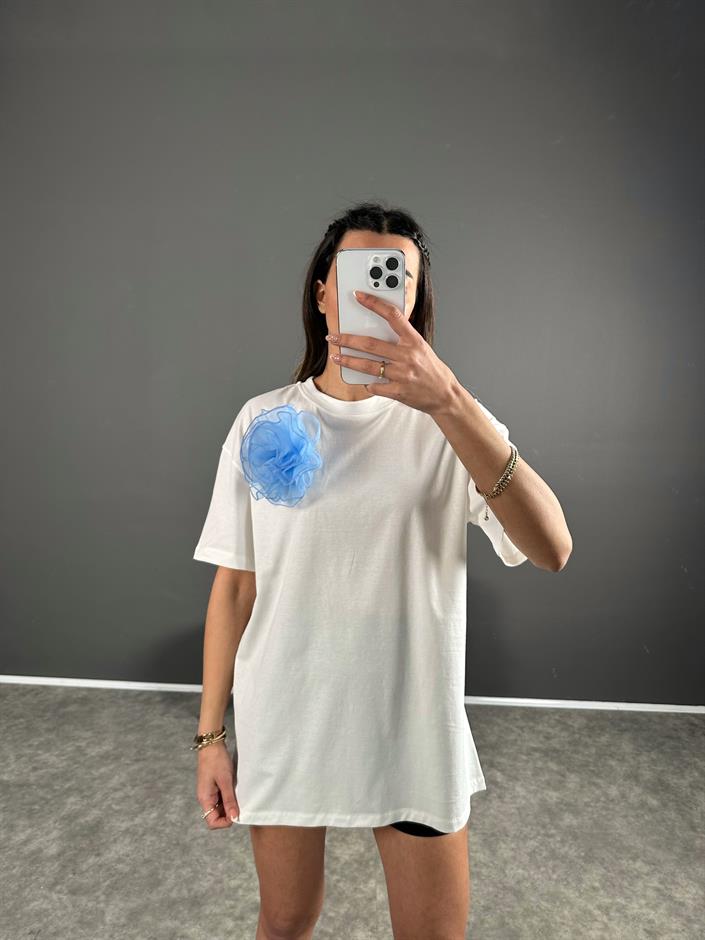 Beyaz Mavi Çiçekli Basic Tshirt 