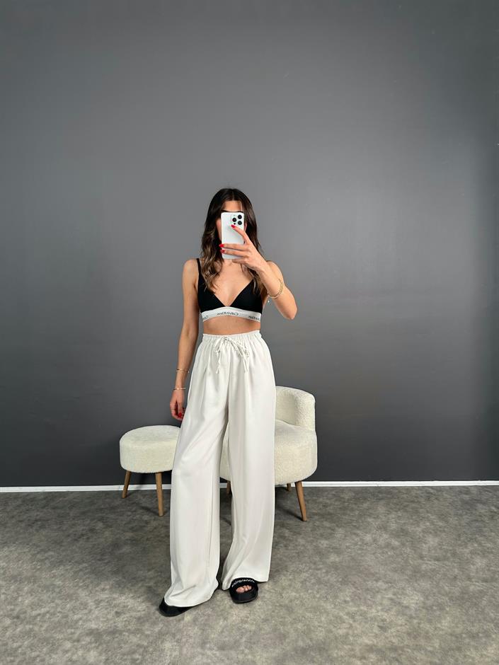 Raisa Beyaz Basic Beli Lastikli Pantolon 