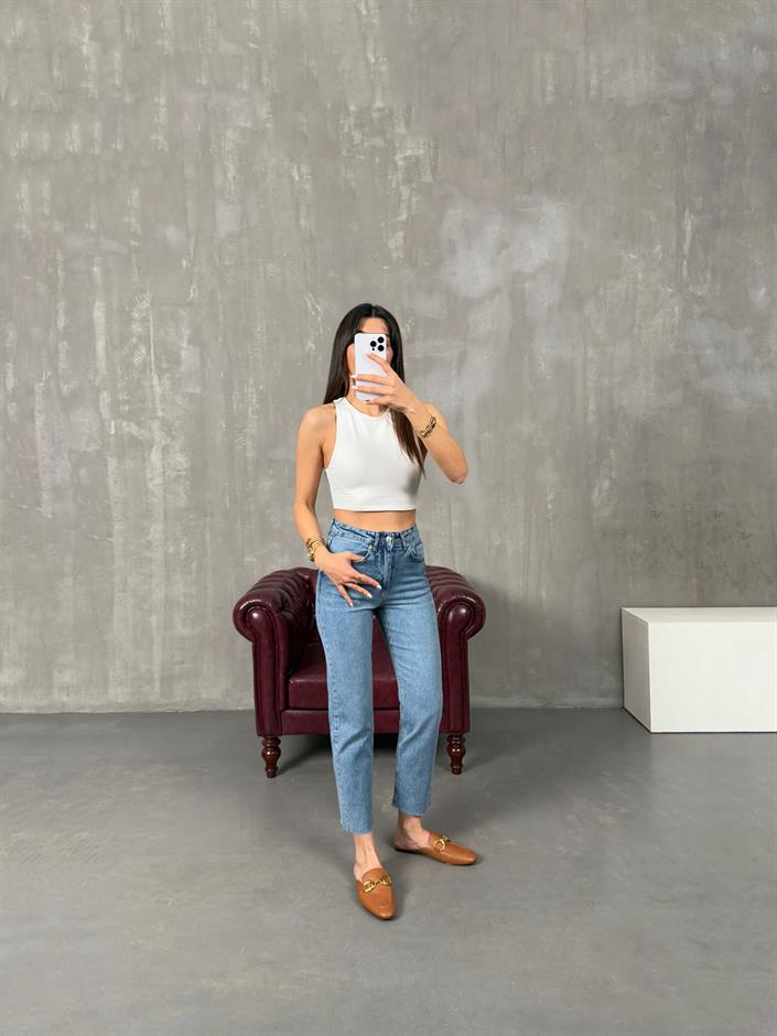 Laste Mavi Yıkamalı ZR Model Kesik Paça Jean