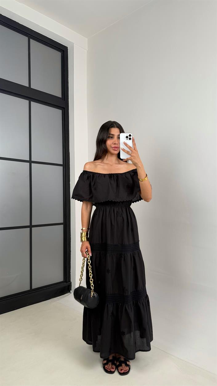 Siyah Madonna Yaka Nakış Detaylı Astarlı Elbise Gaus00652