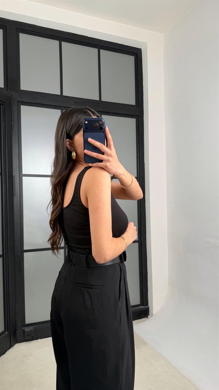 Siyah Kemerli Geniş Paça Pantolon GAUS-01339