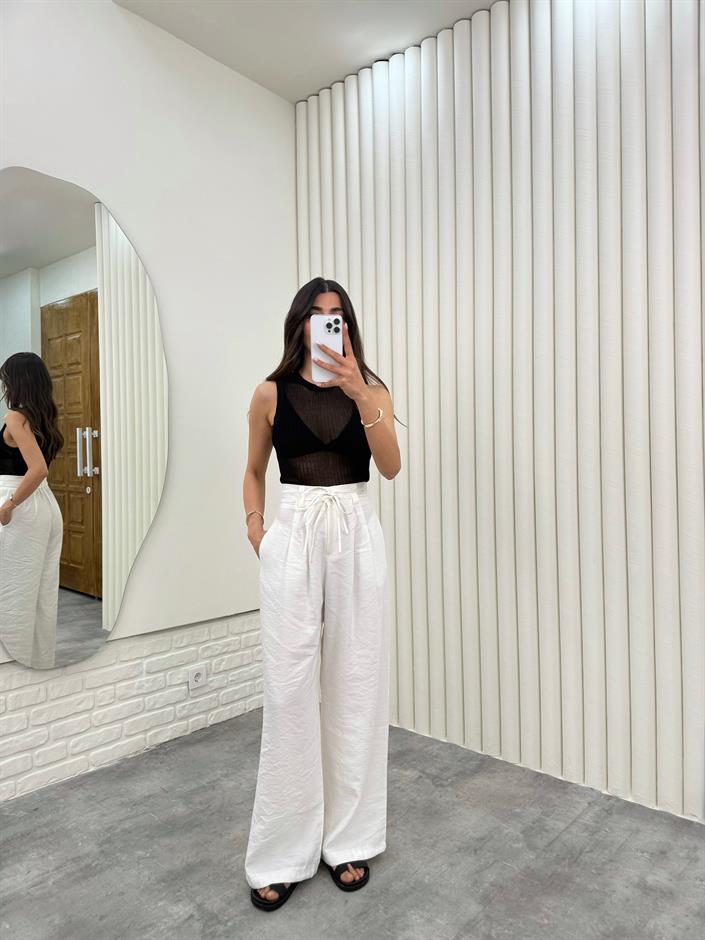 Beyaz Kuşaklı Tensel Kırışık Kumaş Palazzo Pantolon Gaus00302