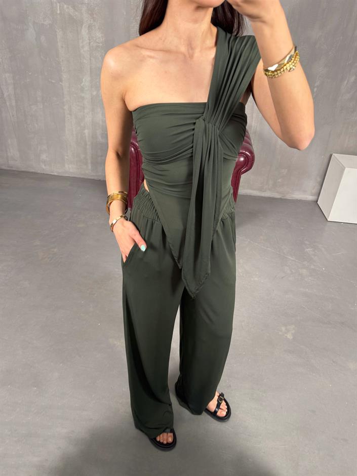 Yeşil Asimetrik Kesim Bluz Pantolon Sandy Kumaş Takım Gaus00234