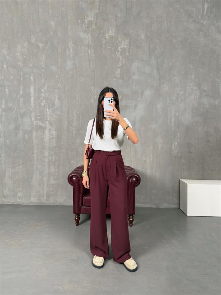 Layra Bordo Yandan Düğme Detaylı Kumaş Pantolon