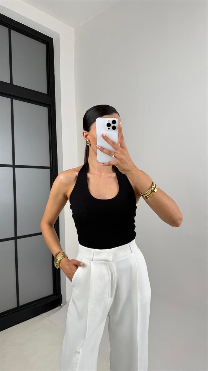 Siyah Boyundan Askılı Triko Crop Gaus00592