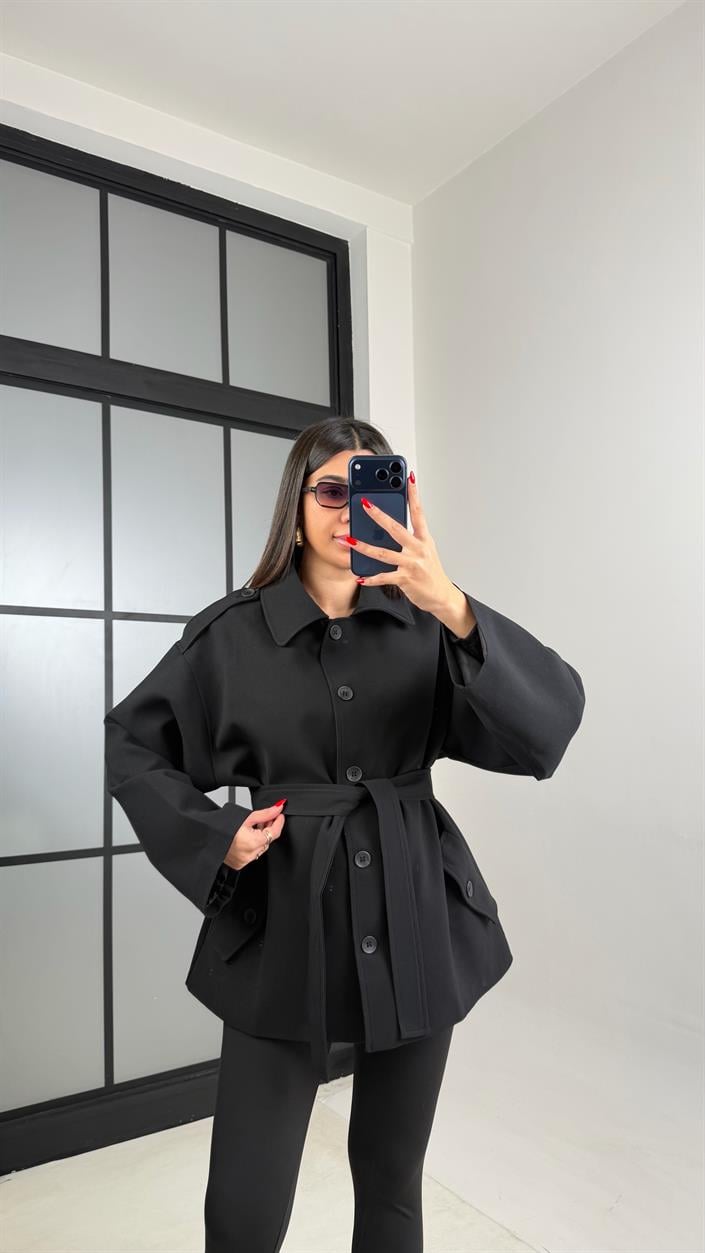 Siyah Astarlı Kuşaklı Apolet Detaylı Trençkot GAUS-00978