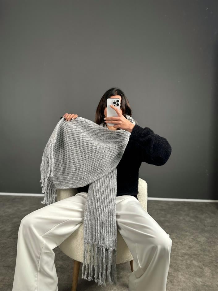 Gri Pinterest Saçaklı Atkı