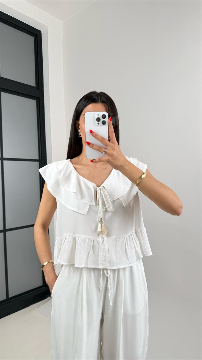 Beyaz Yaka Fırfırlı Bluz Beli Lastikli Pantolon Gofre Takım Gaus00460