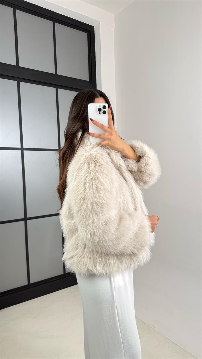 Taş Yakalı Astarlı Premium Kürk GAUS-00470