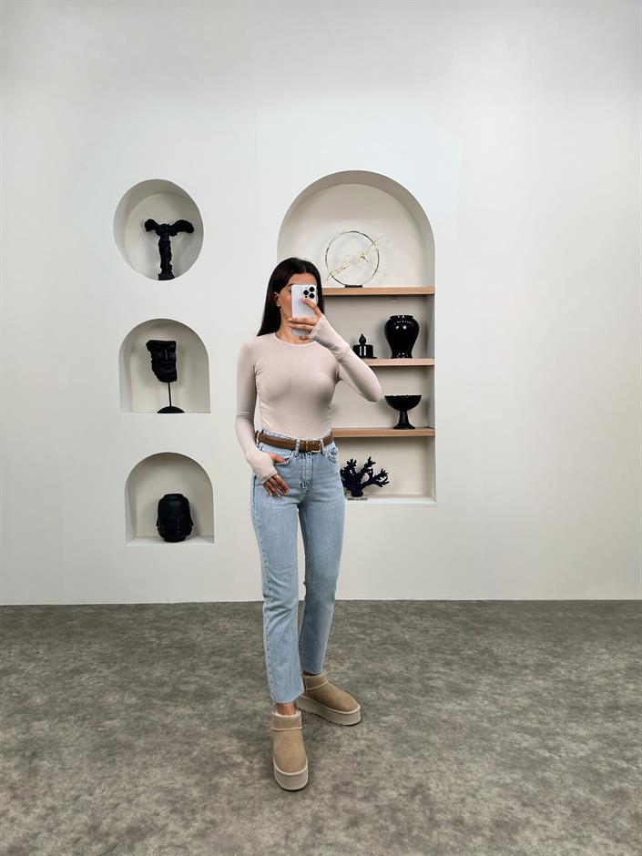 Boon ZR Model Buz Mavisi Kesik Paça Jean