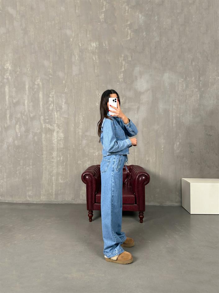Ravita Açık Mavi Düğmeli Tasarım Premium Denim Takım
