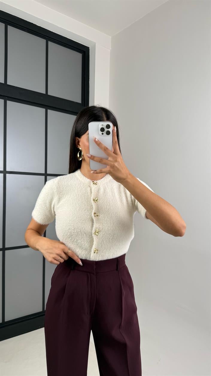 Ekru Fiyonk Düğmeli Yumuşak Dokulu Triko Hırka GAUS-00145