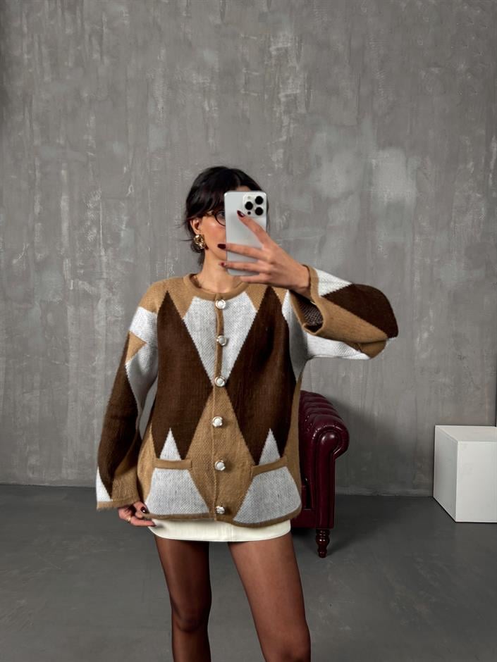 Lida Kahve Baklava Desenli Sakallı Düğmeli Hırka