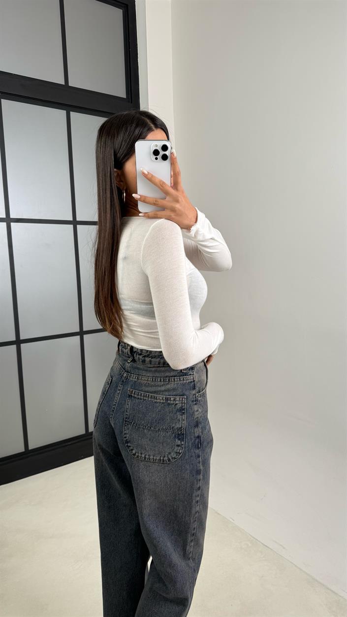 Lacivert Eskitmeli Paça Detaylı Mom Jean GAUS-00542