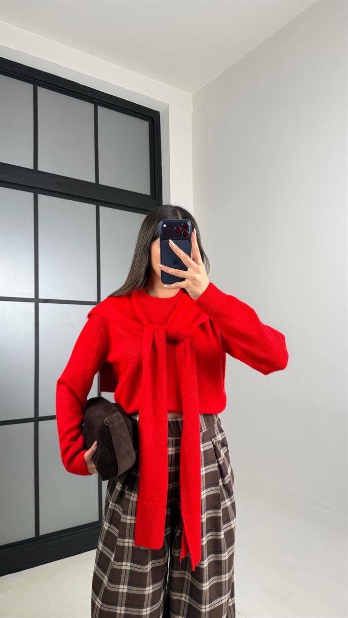 Kırmızı Şal Detaylı Triko Kazak GAUS-00862