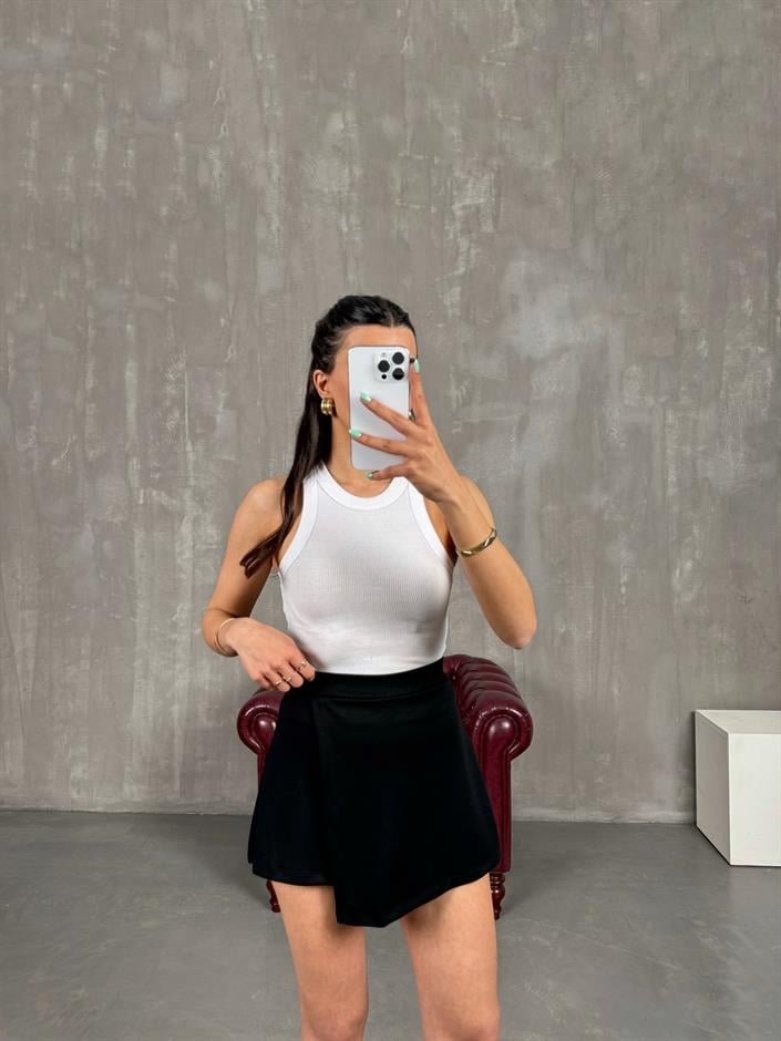 Siyah Etekli Beli Lastikli Modal Şort Gaus00245