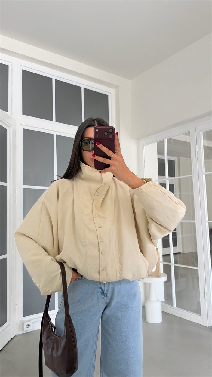 Krem Yarasa Kol Bomber Ceket GAUS-02103