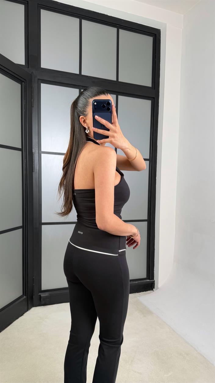 Siyah OYS Model Fiyonk Detaylı Crop Tayt Takım GAUS-01407