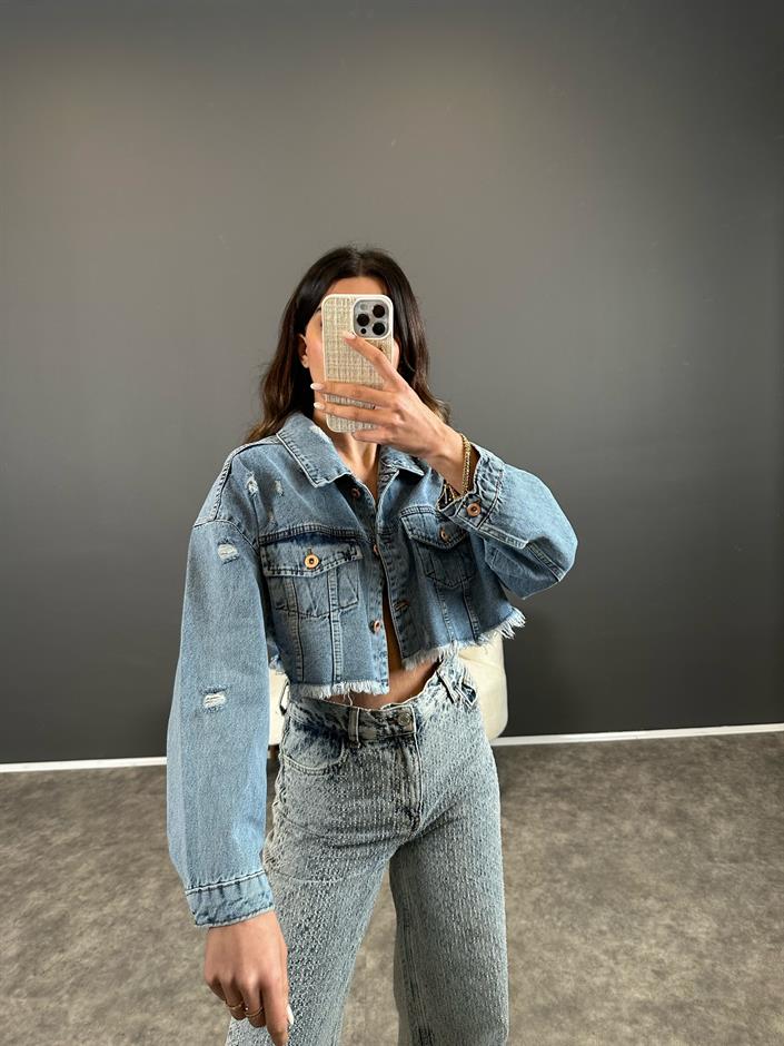 Mavi Yırtık Denim Ceket 